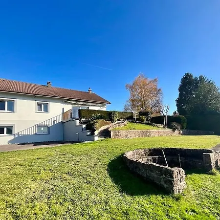 Tatil Evi Belle Maison Avec Vue Imprenable Et Grand Jardin Saint-Die-des-Vosges