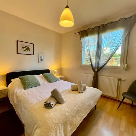 Belle Maison Avec Vue Imprenable Et Grand Jardin *
